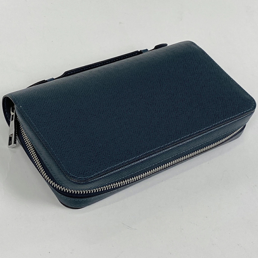 Louis Vuitton Zippy Blue Long Zipper Round Marine Taiga Wallet